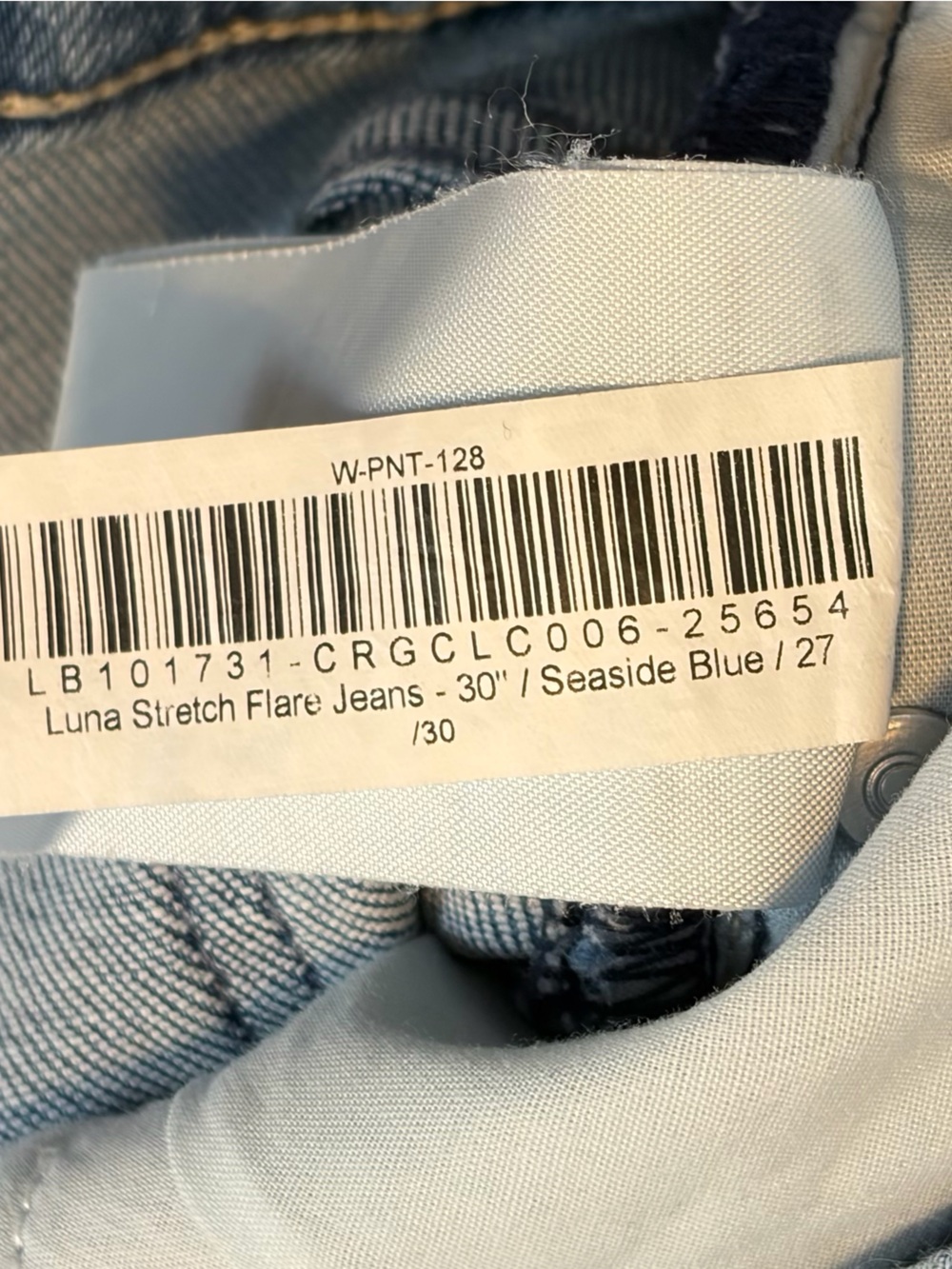 Quince Luna Stretch Flare Jeans in Seaside Blue - Picture 9 of 11